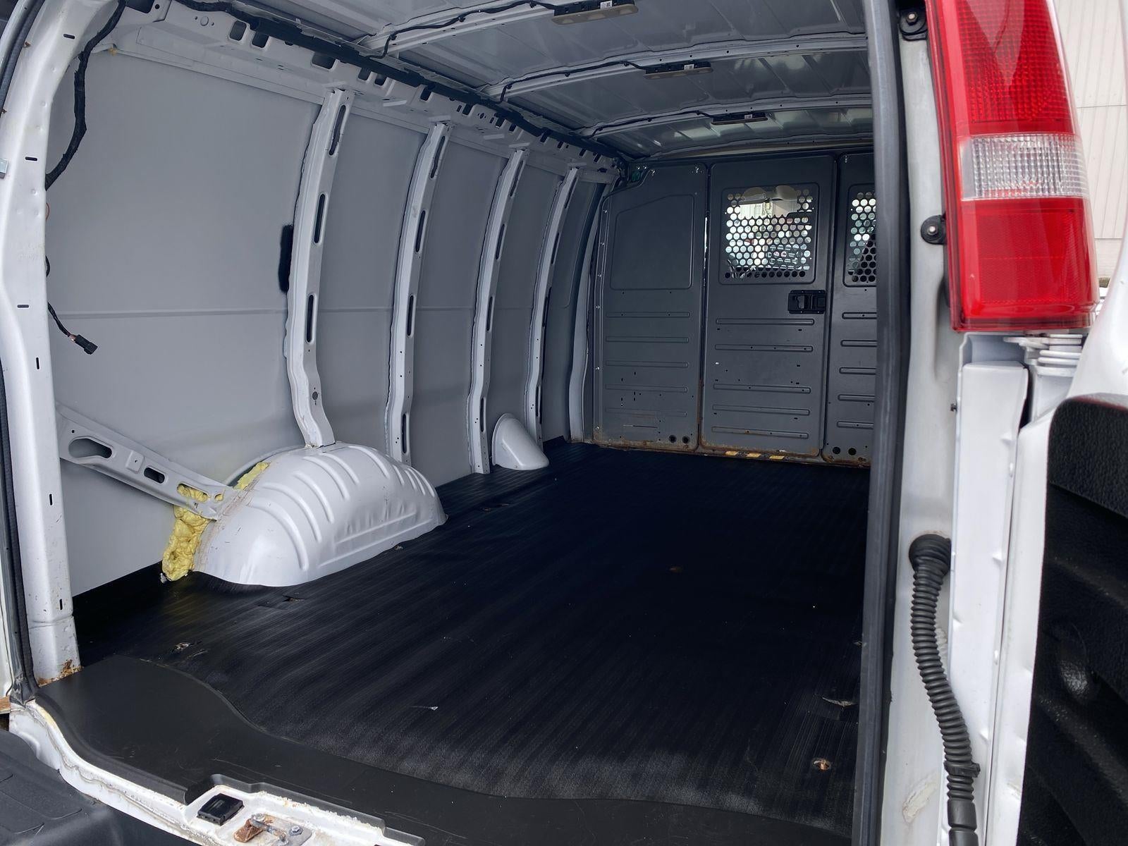 2019 GMC Savana Cargo 2500 Work Van