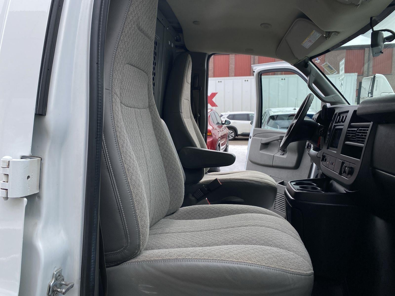 2019 GMC Savana Cargo 2500 Work Van