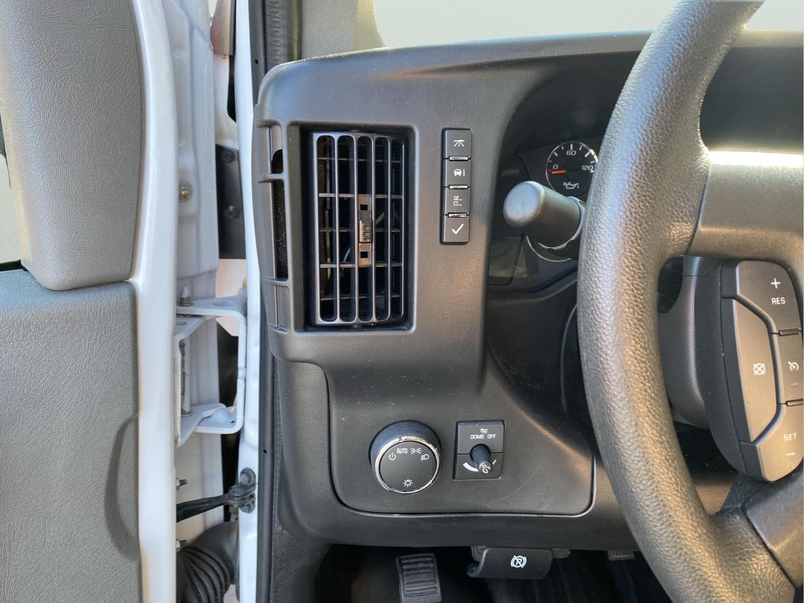 2025 GMC Savana Cargo Work Van