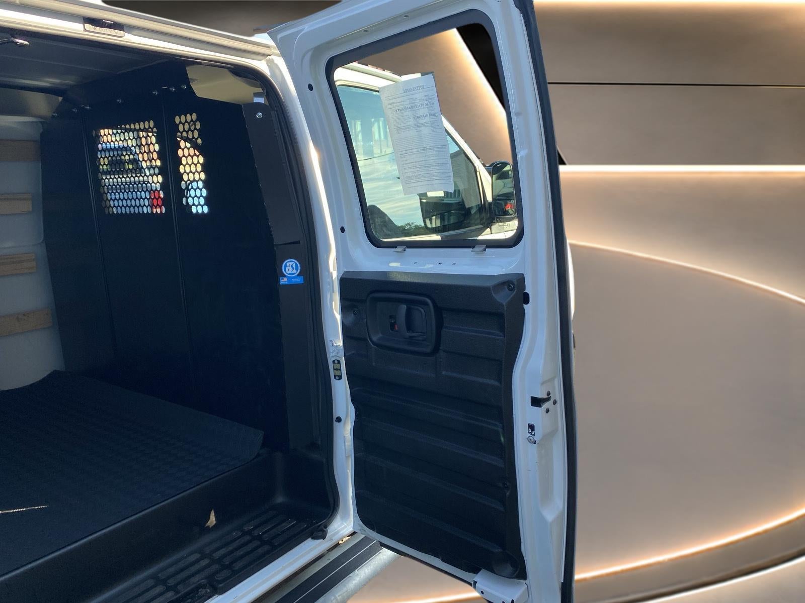 2025 GMC Savana Cargo Work Van