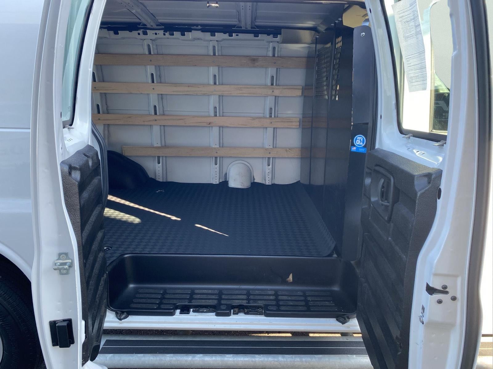 2025 GMC Savana Cargo Work Van