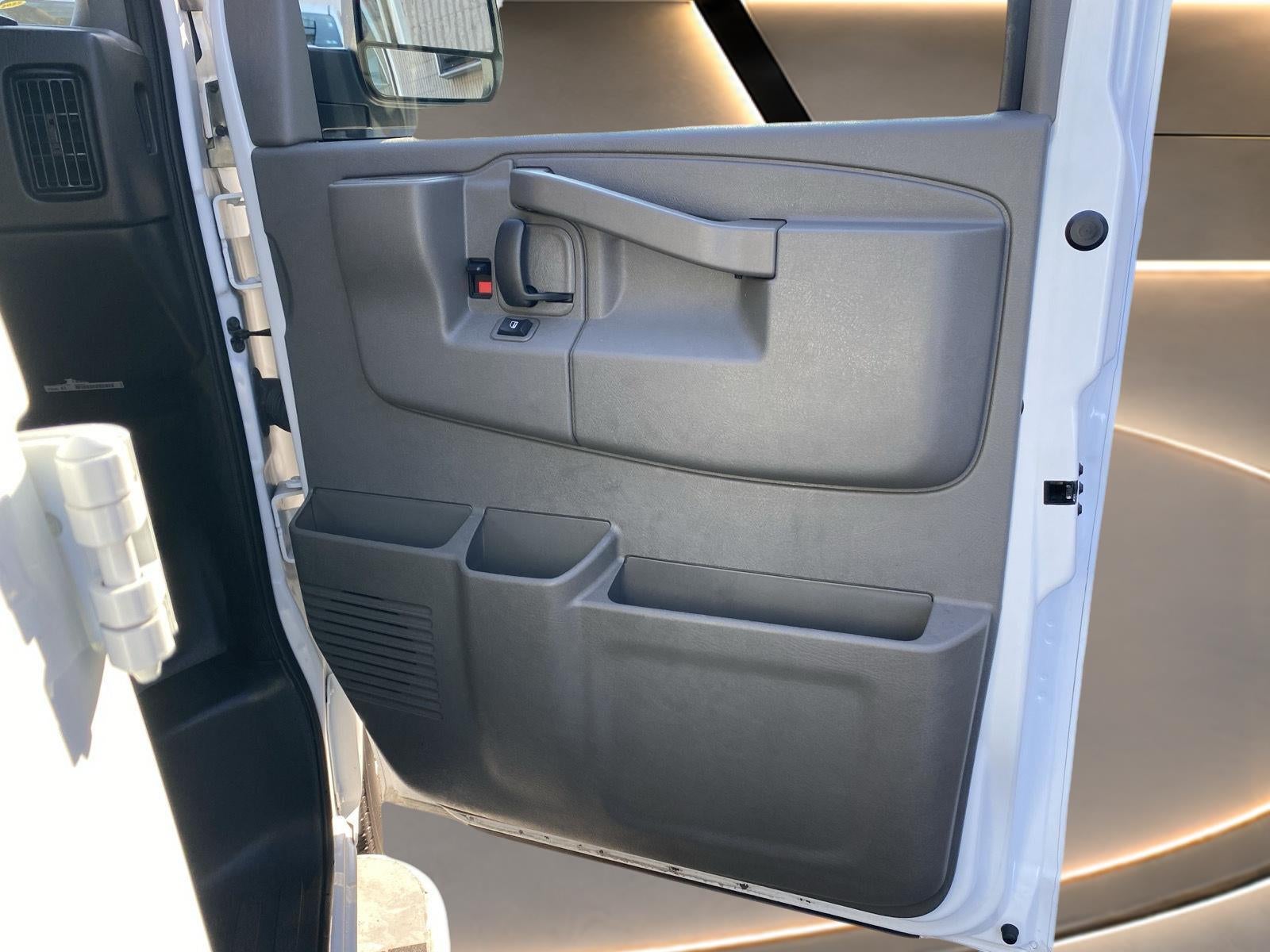 2025 GMC Savana Cargo Work Van