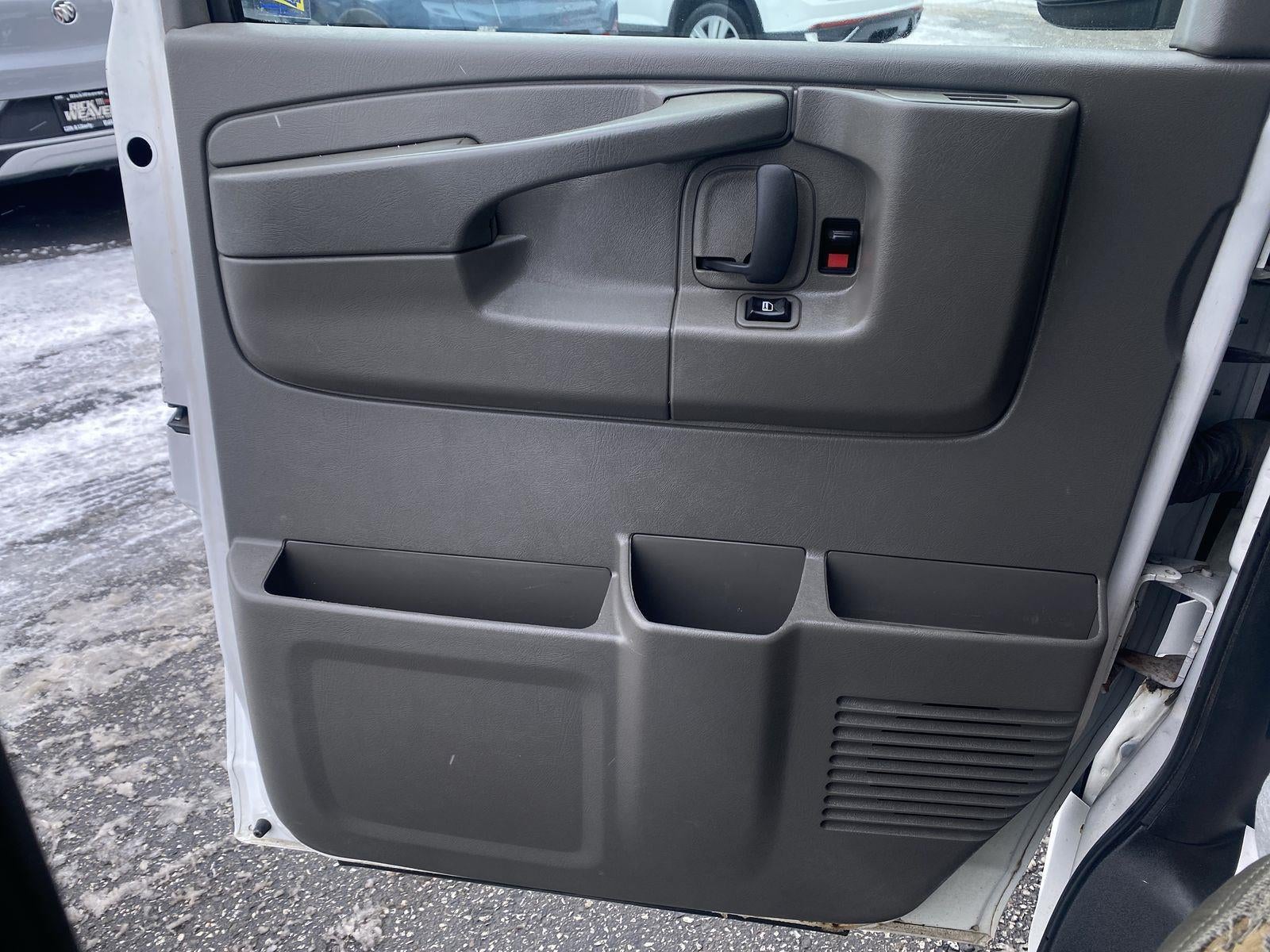 2015 GMC Savana Cargo 2500 Work Van