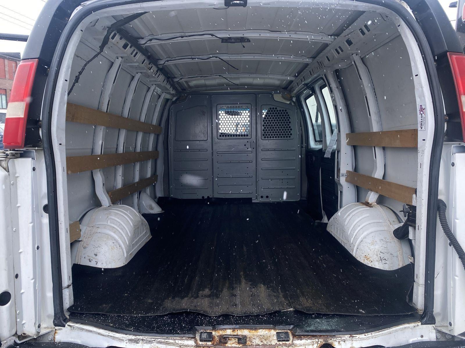 2015 GMC Savana Cargo 2500 Work Van