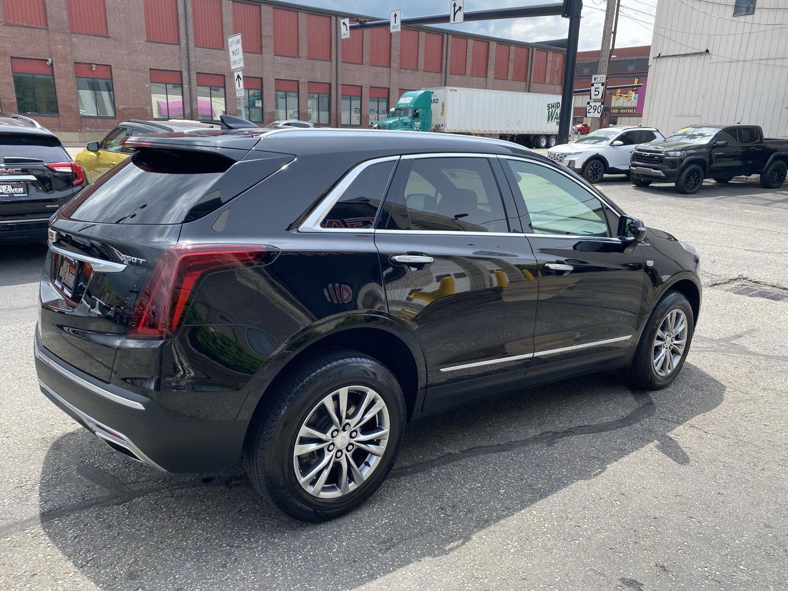 2021 Cadillac XT5 AWD Premium Luxury