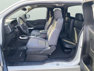 2025 Nissan Frontier King Cab SV 4x4
