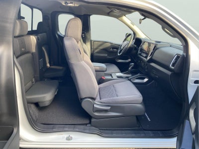 2025 Nissan Frontier King Cab SV 4x4
