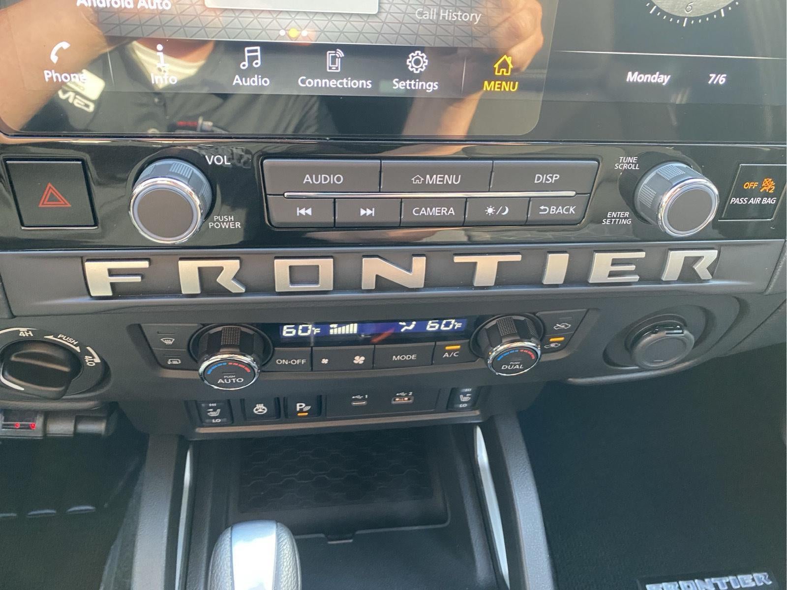 2025 Nissan Frontier King Cab SV 4x4