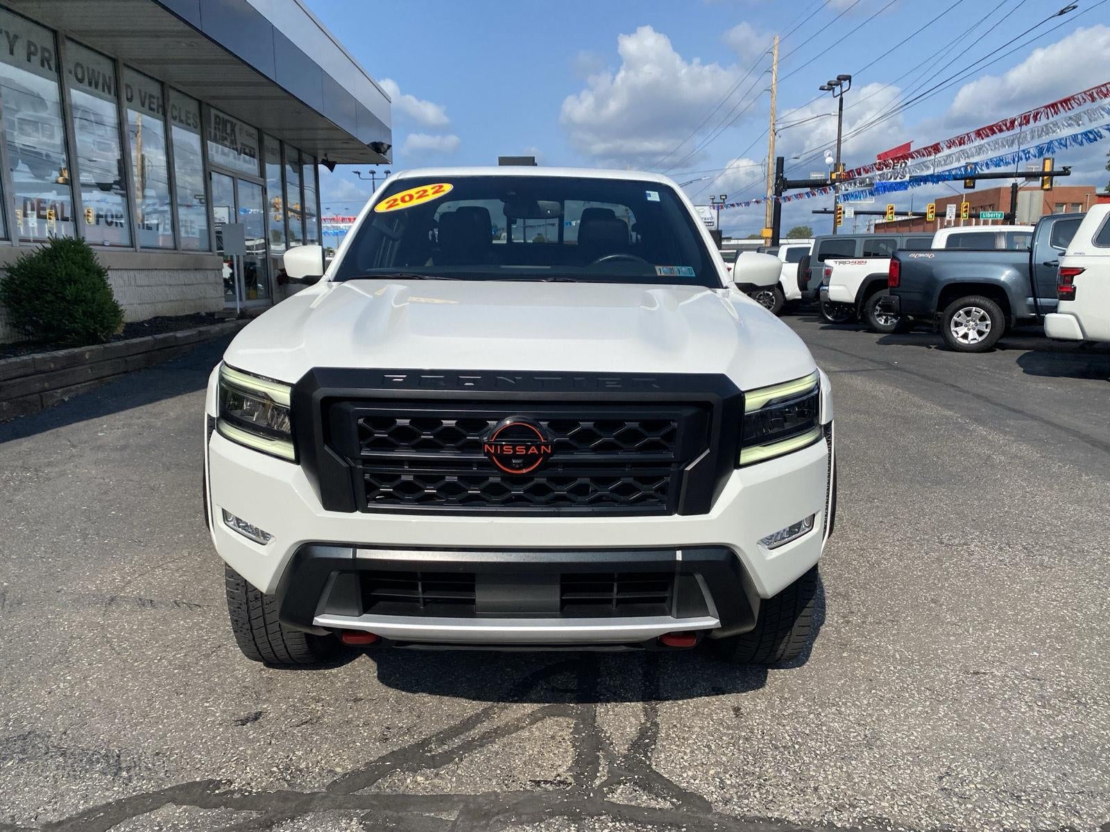 2022 Nissan Frontier Crew Cab PRO-4X 4x4