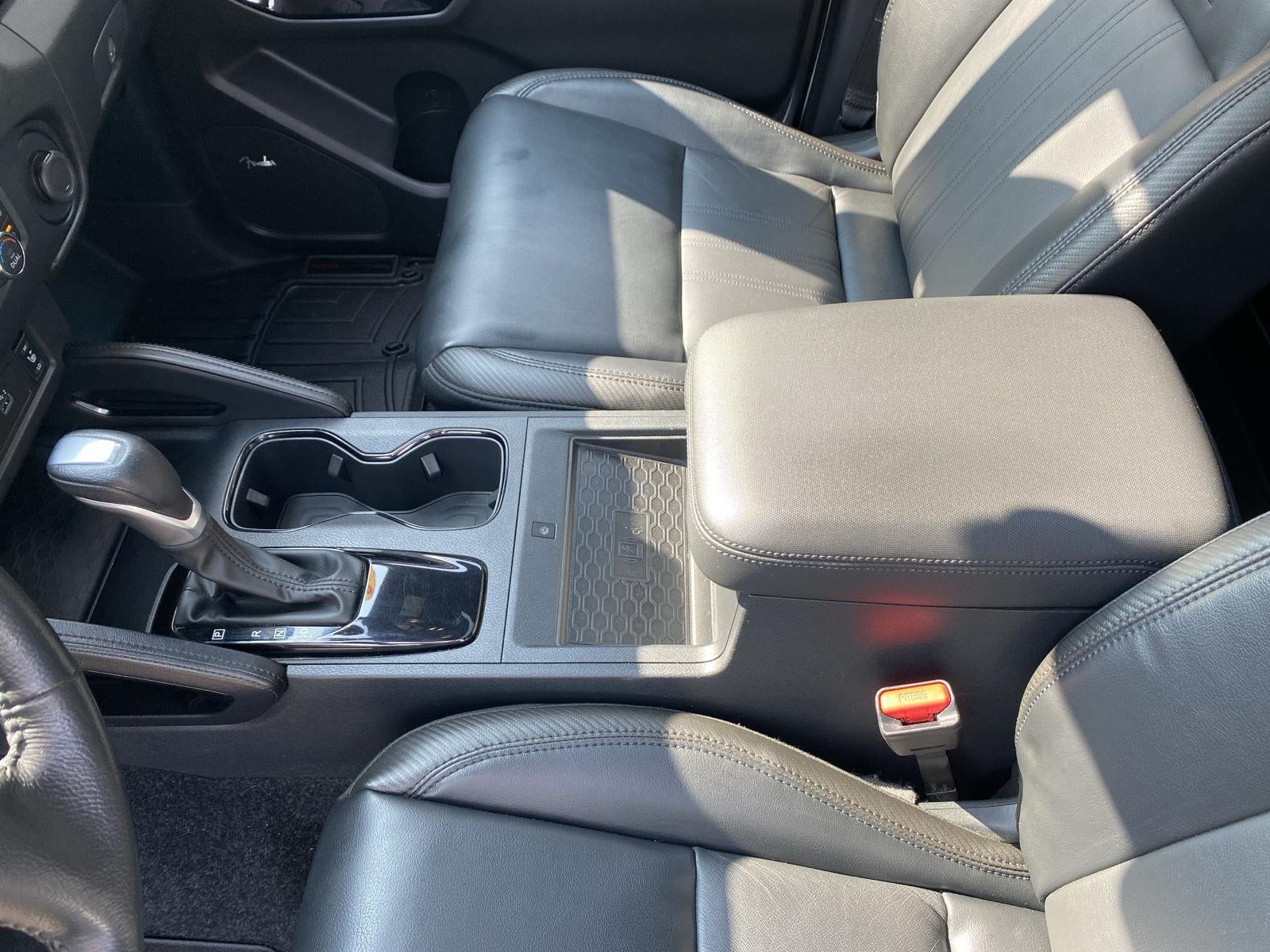2022 Nissan Frontier Crew Cab PRO-4X 4x4
