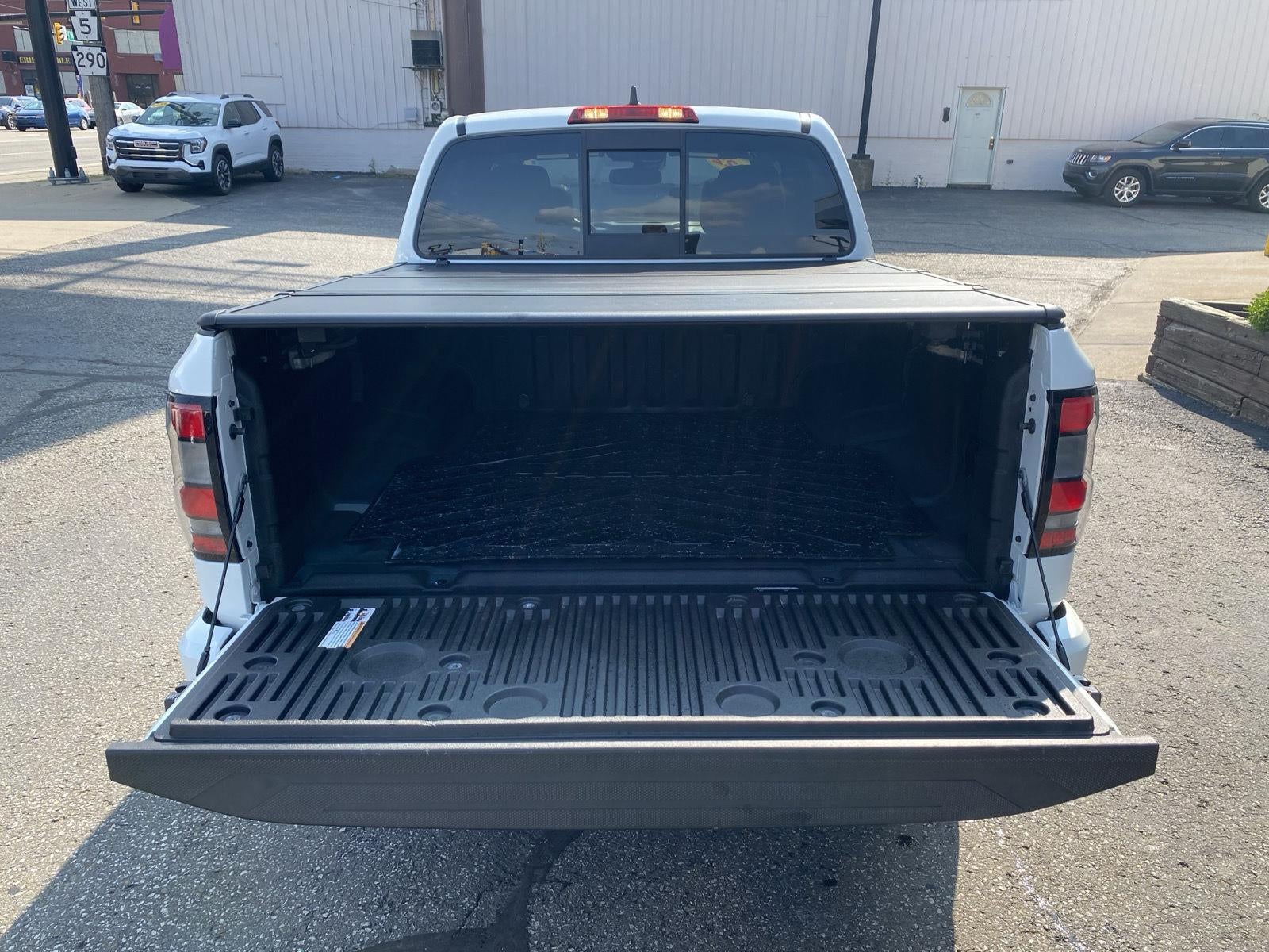 2022 Nissan Frontier Crew Cab PRO-4X 4x4