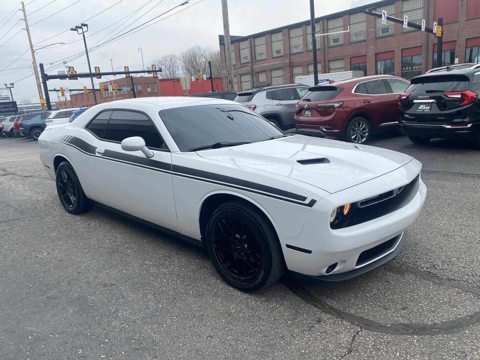 2021 Dodge Challenger SXT