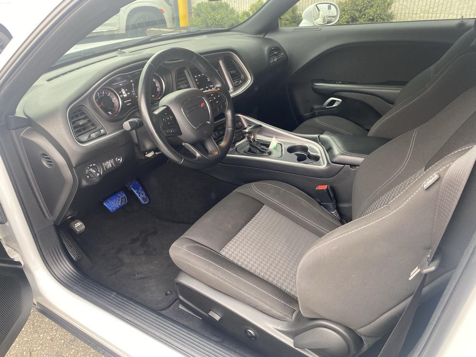 2021 Dodge Challenger SXT