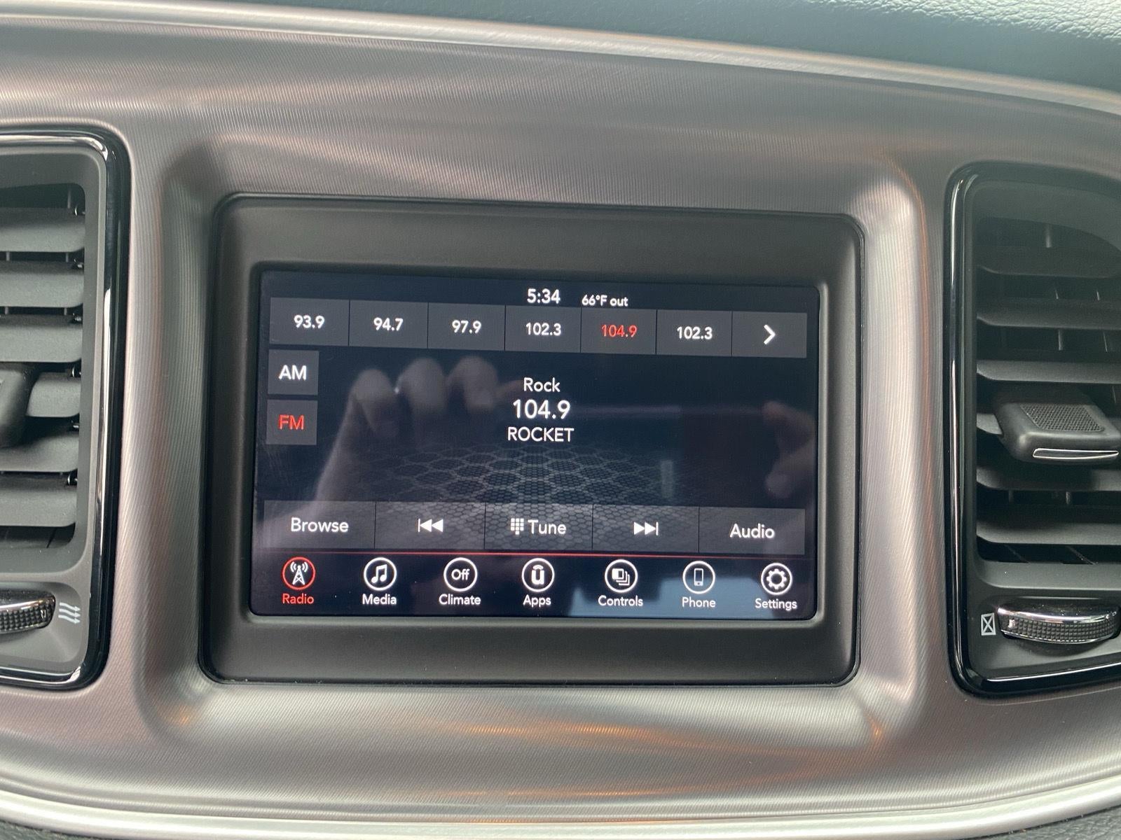 2021 Dodge Challenger SXT