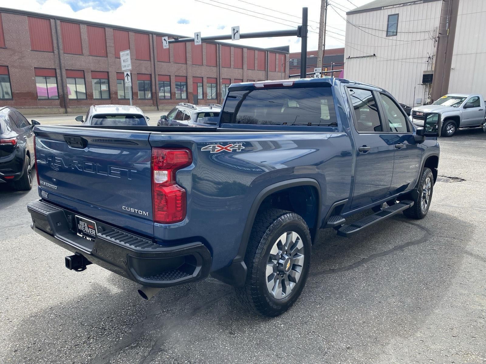 2024 Chevrolet Silverado 2500 HD Custom
