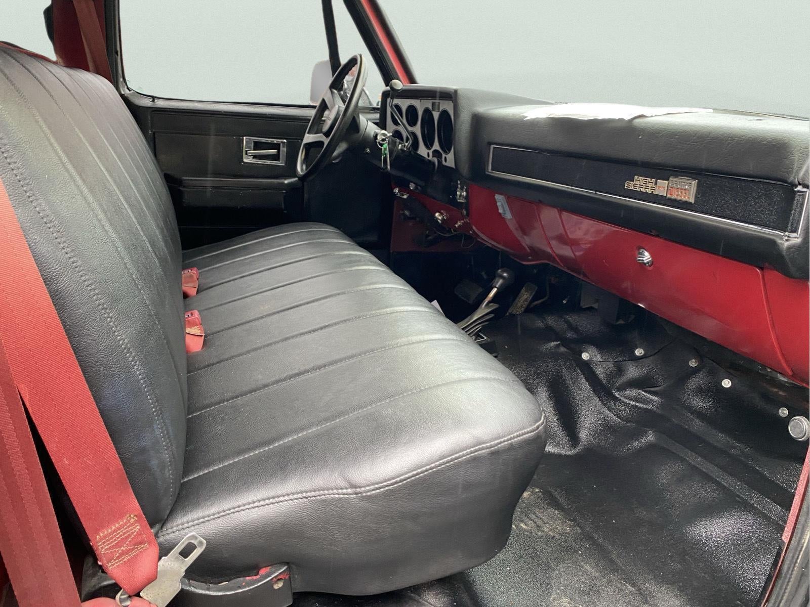 1983 GMC Pickup Base