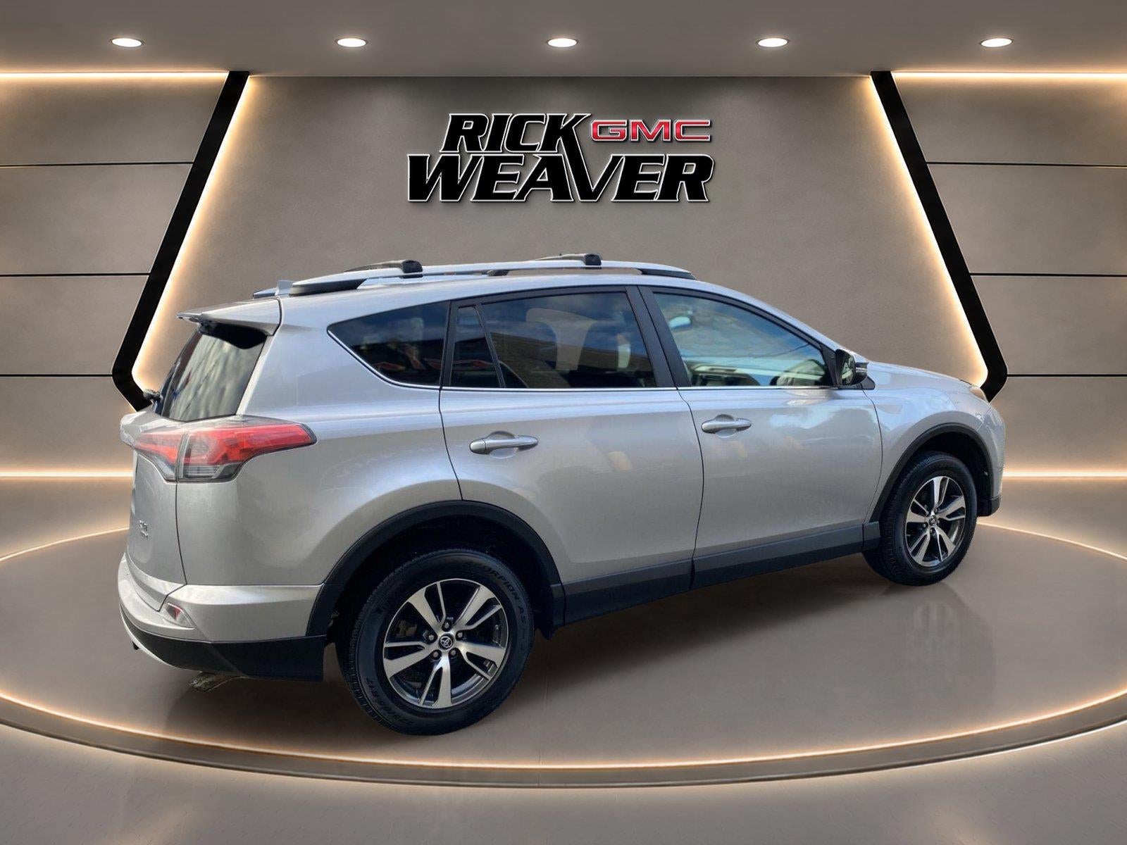 2016 Toyota RAV4 XLE