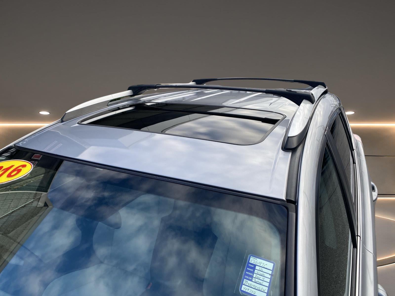 2016 Toyota RAV4 XLE
