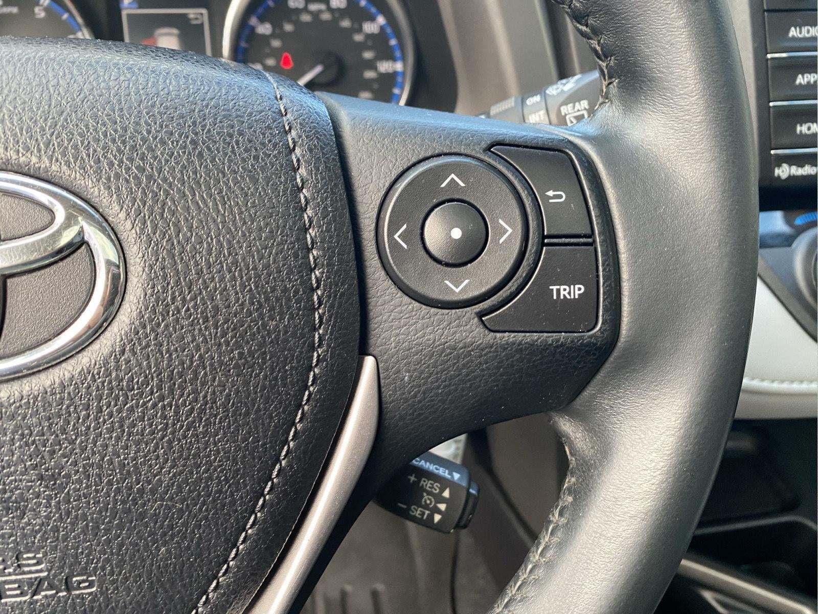 2016 Toyota RAV4 XLE