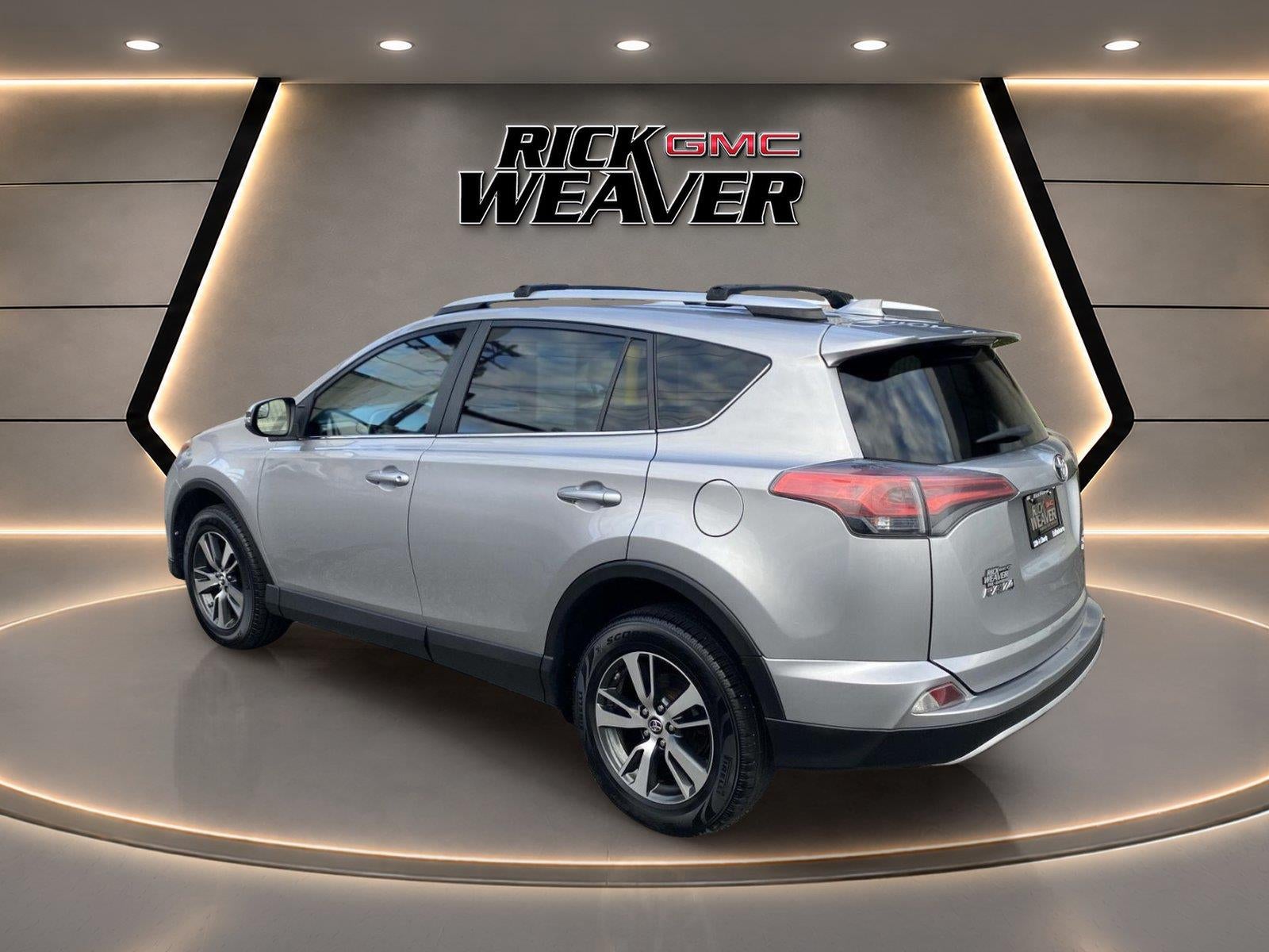 2016 Toyota RAV4 XLE