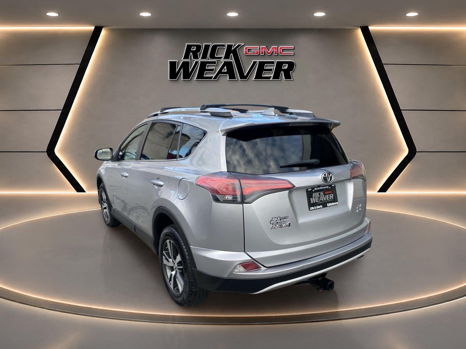 2016 Toyota RAV4 XLE