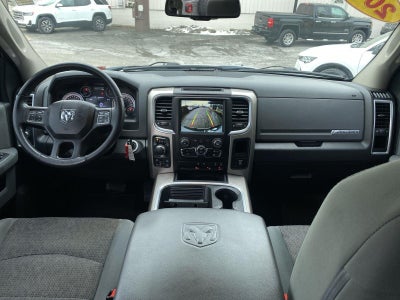 2017 RAM 1500 Big Horn Crew Cab 4x4 5'7" Box