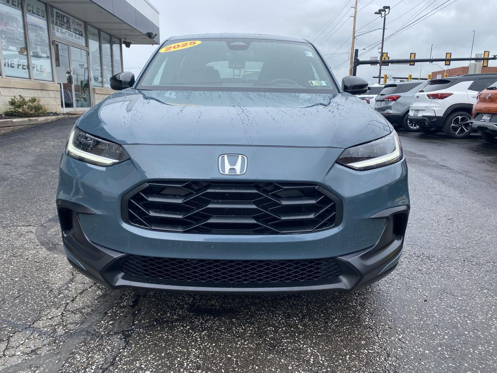2025 Honda HR-V AWD Sport