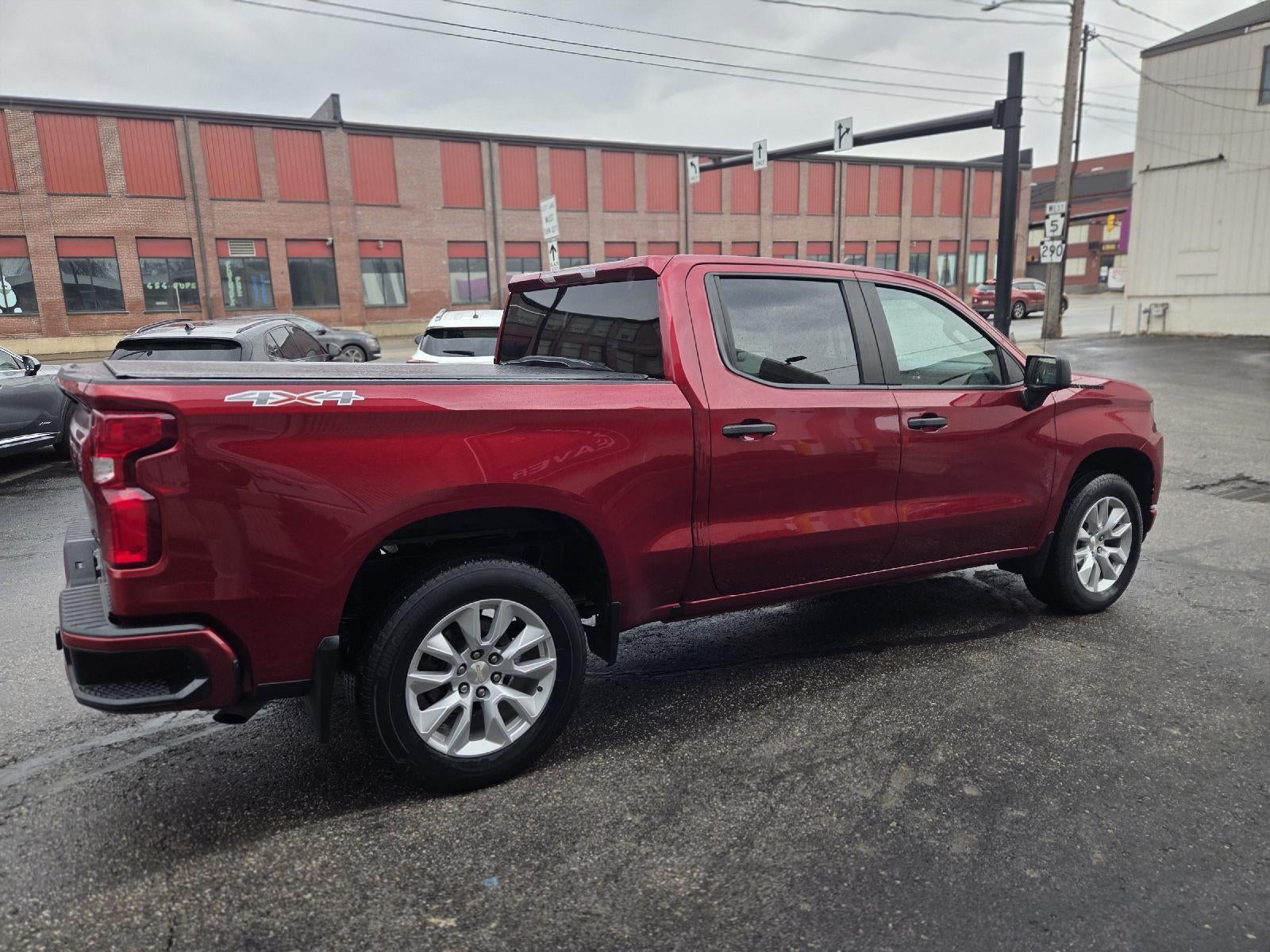 2021 Chevrolet Silverado 1500 Custom