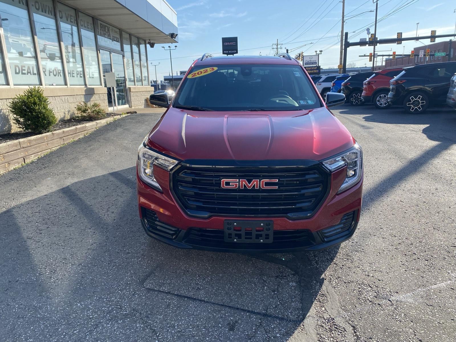 2023 GMC Terrain SLE