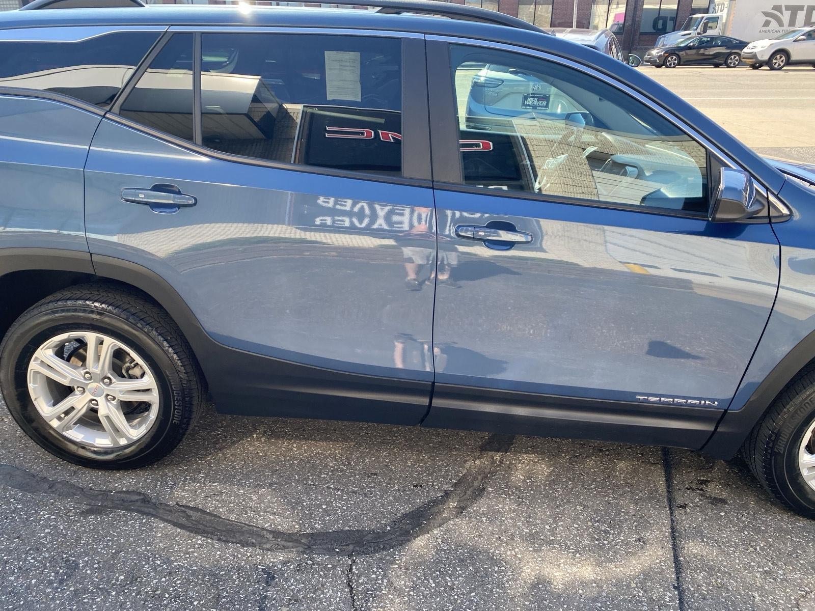 2024 GMC Terrain SLE