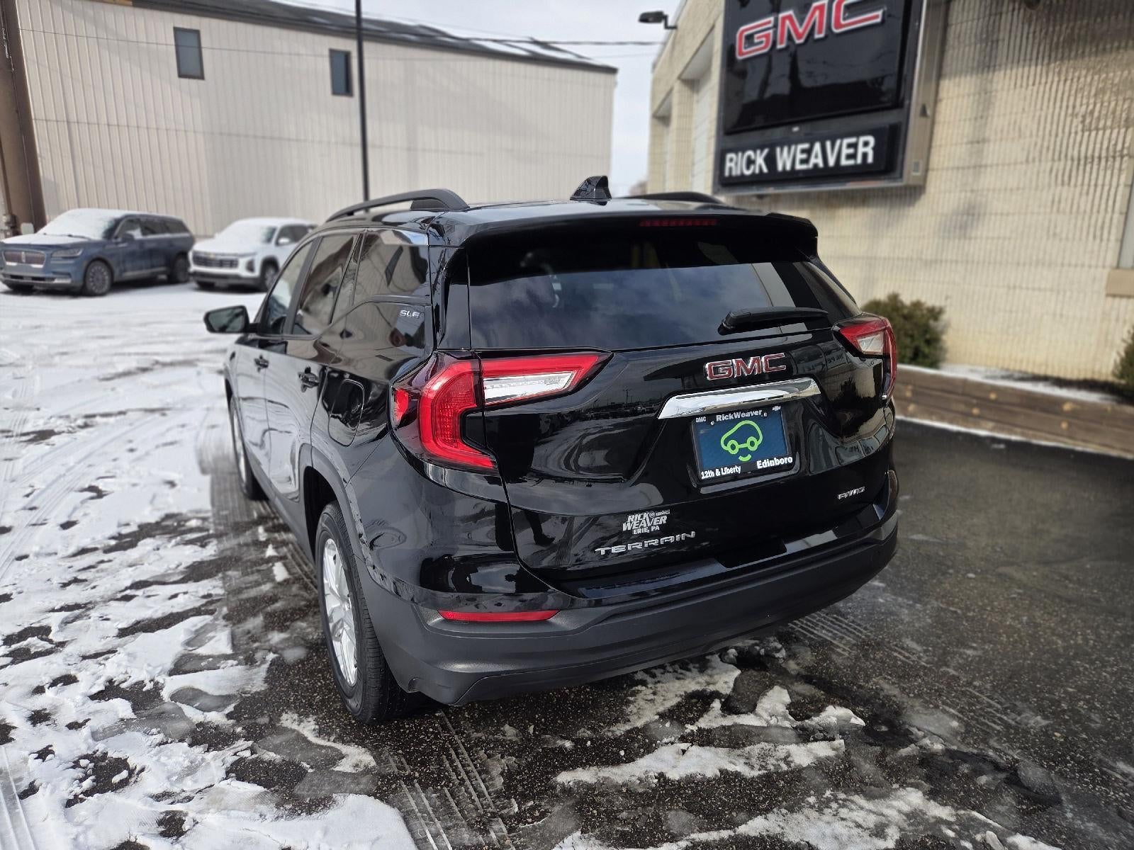 2023 GMC Terrain SLE