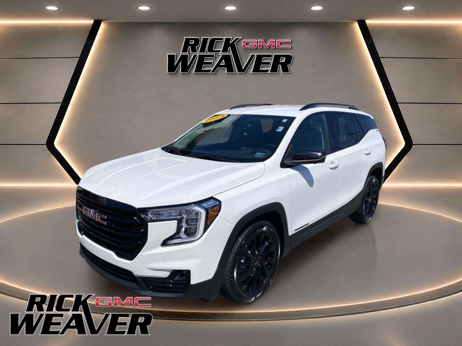 2023 GMC Terrain SLT