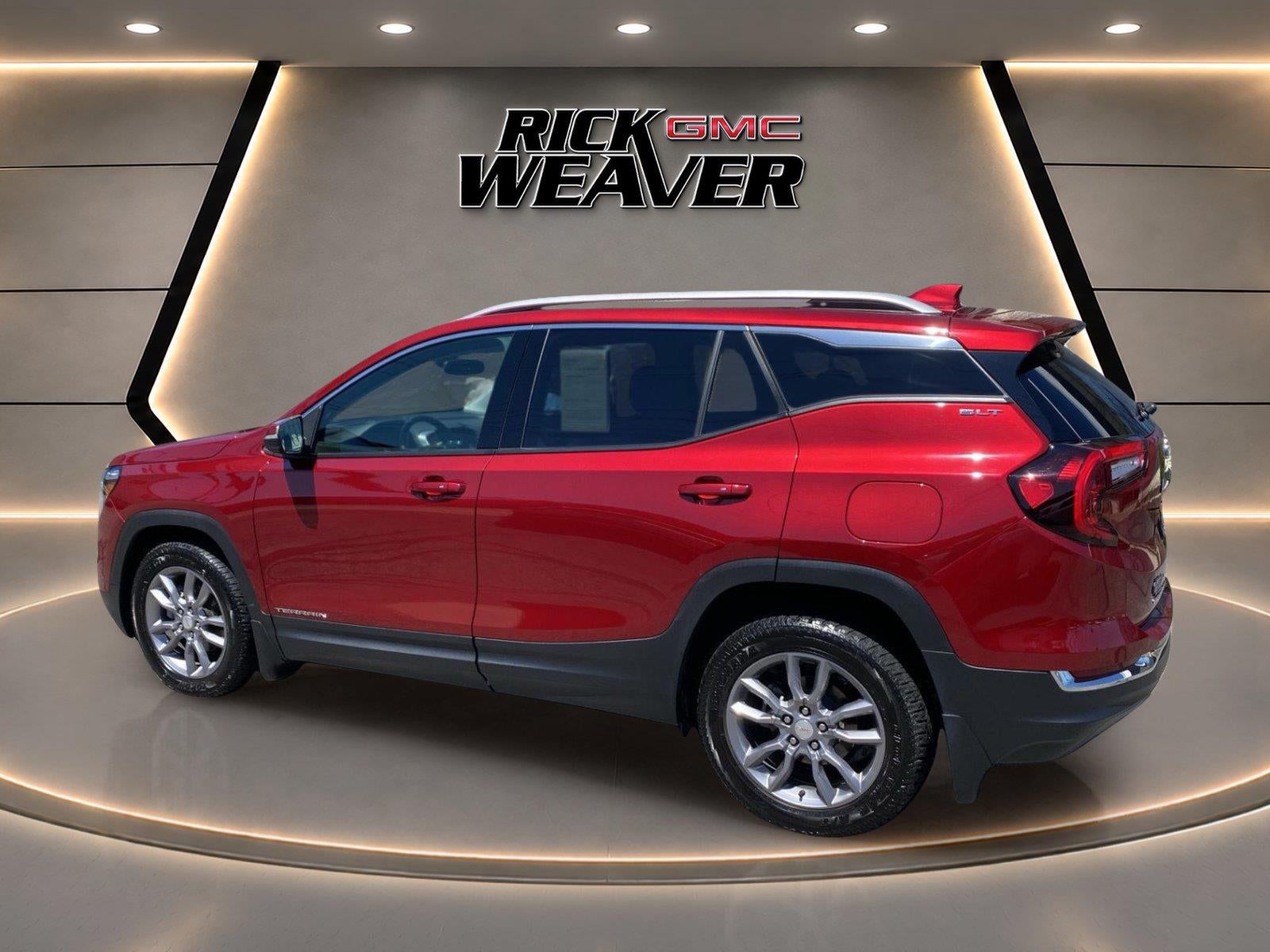 2022 GMC Terrain SLT