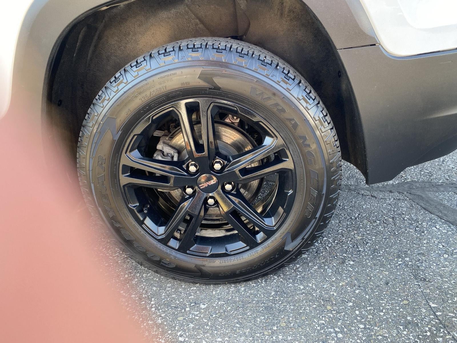2023 GMC Terrain AT4