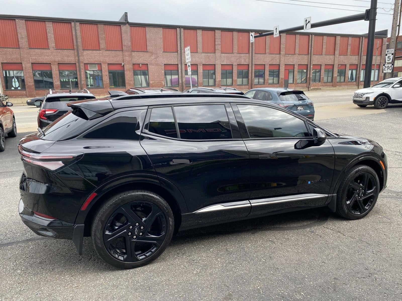 2025 Chevrolet Equinox EV RS