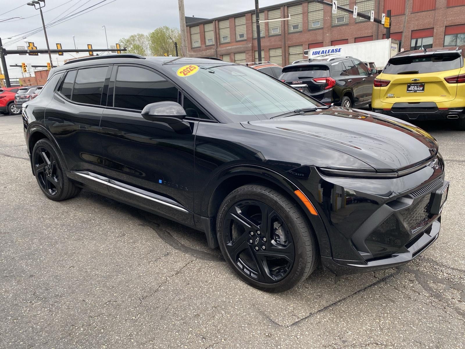 2025 Chevrolet Equinox EV RS