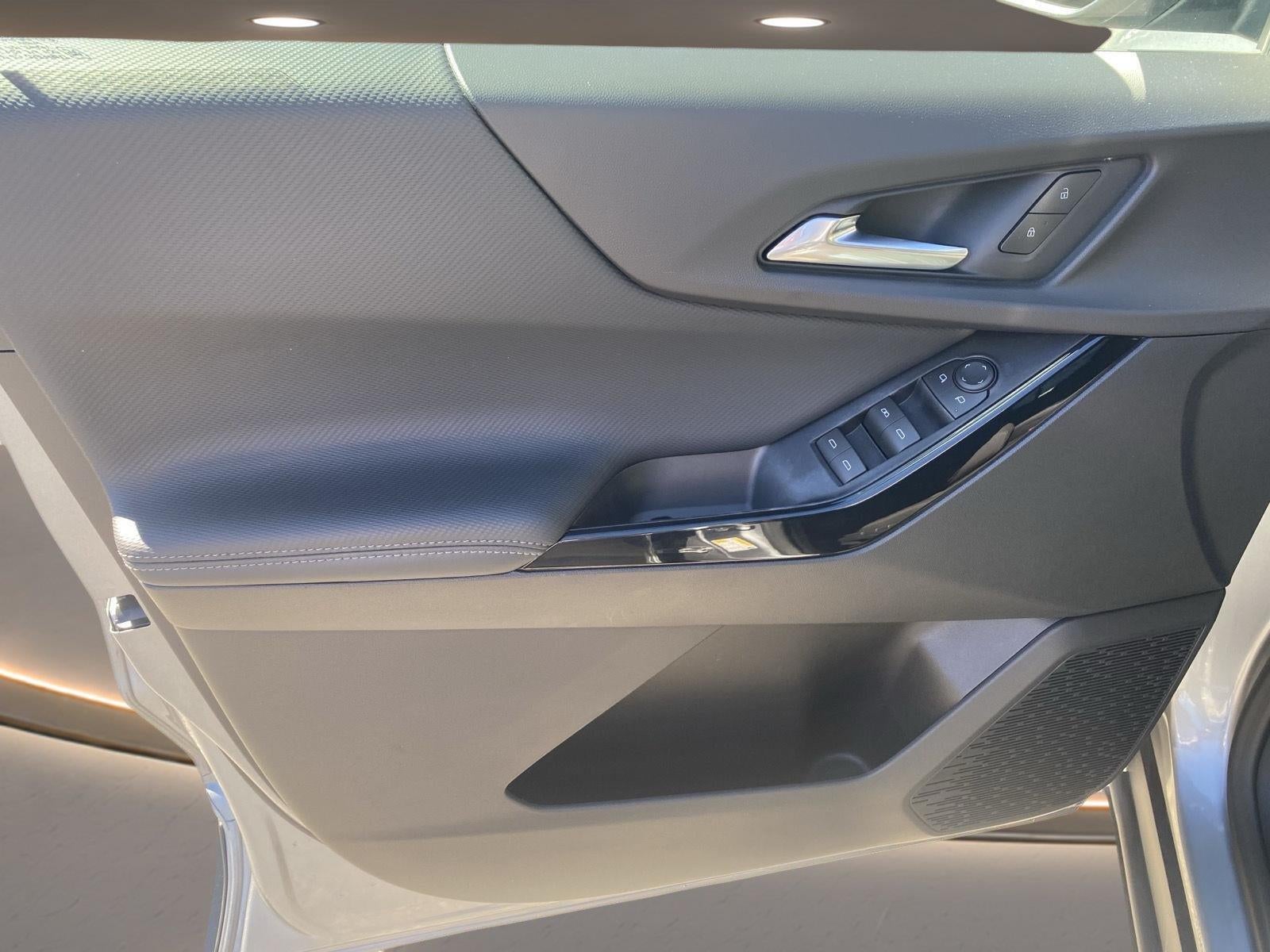 2026 Chevrolet Equinox LT - Photo 19