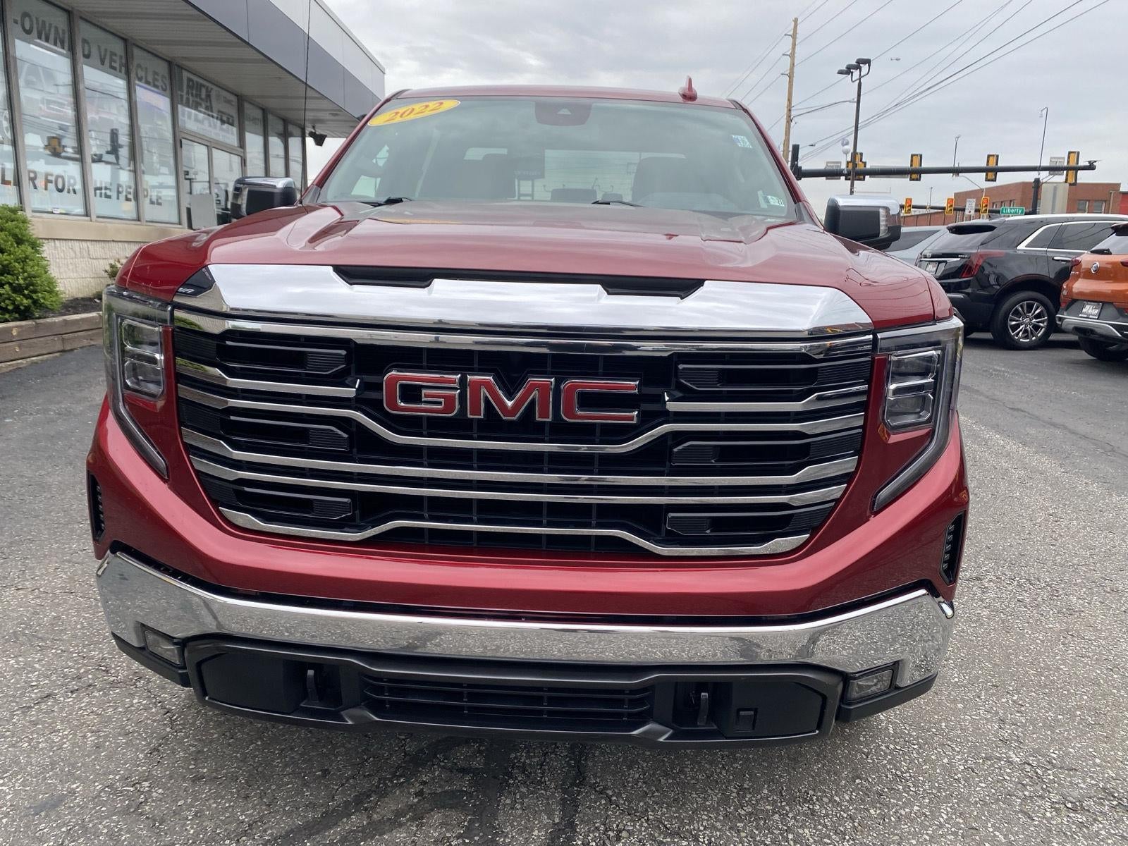 2022 GMC Sierra 1500 SLT