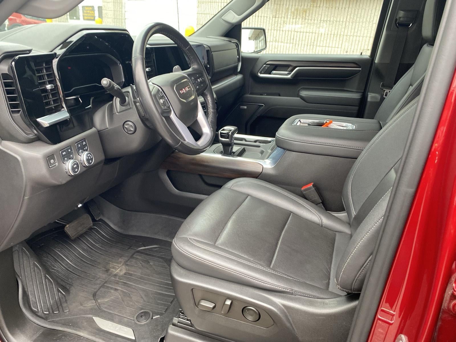 2022 GMC Sierra 1500 SLT