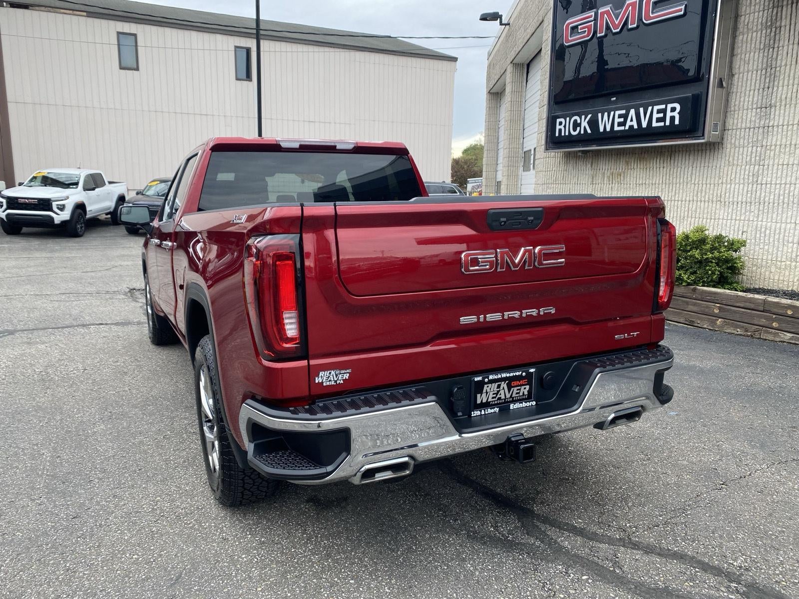 2022 GMC Sierra 1500 SLT