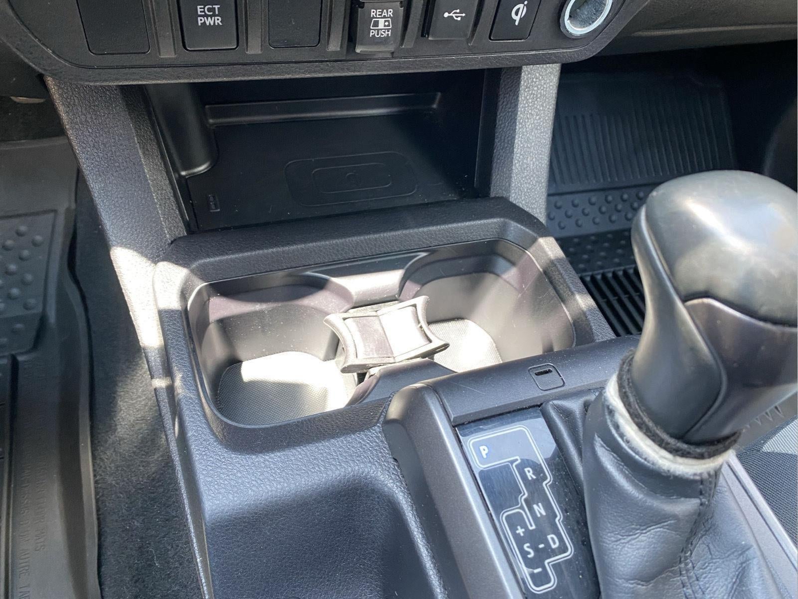 2022 Toyota Tacoma 4WD SR