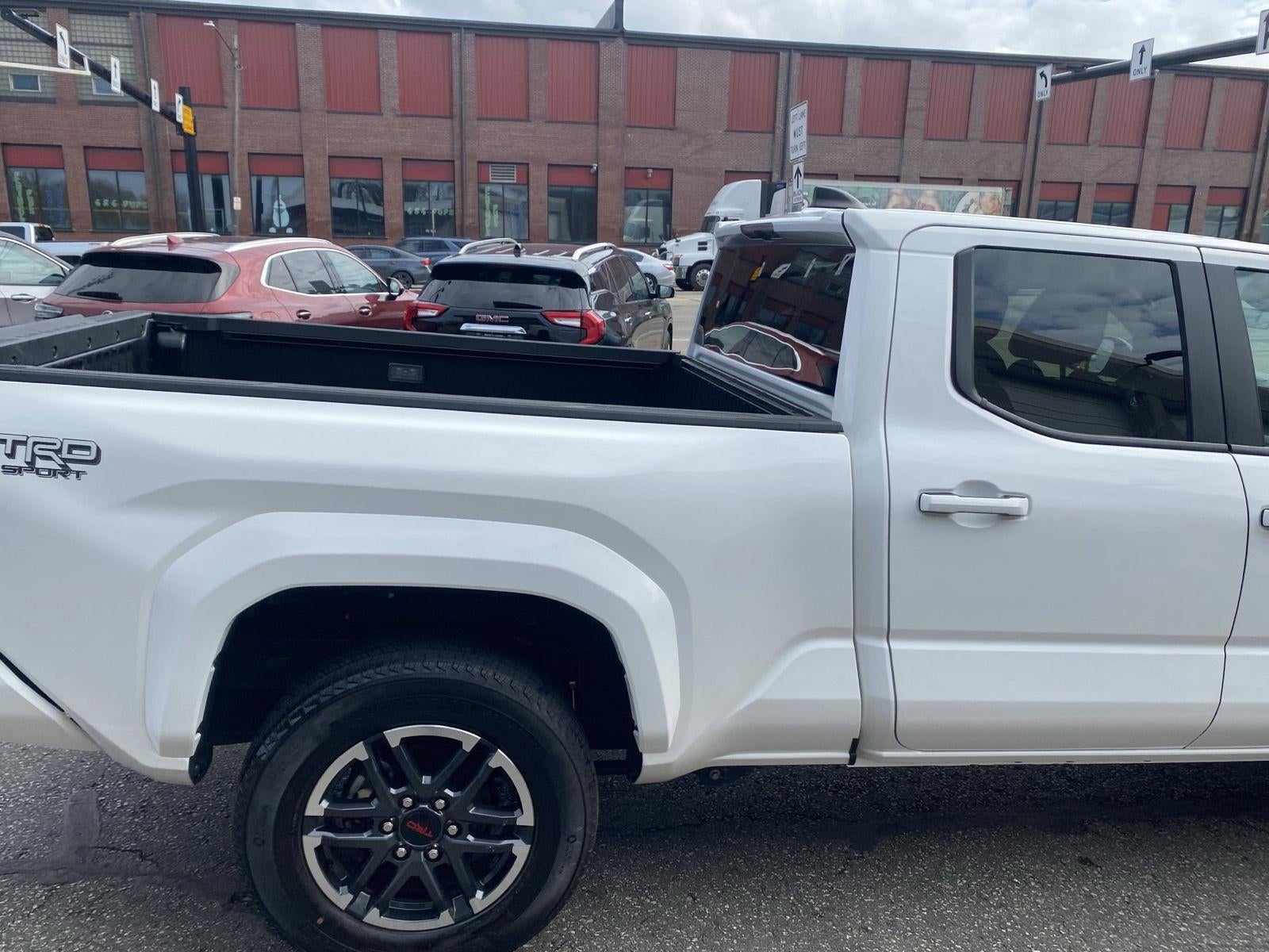 2024 Toyota Tacoma 2WD SR5