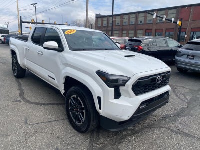 2024 Toyota Tacoma 2WD SR5
