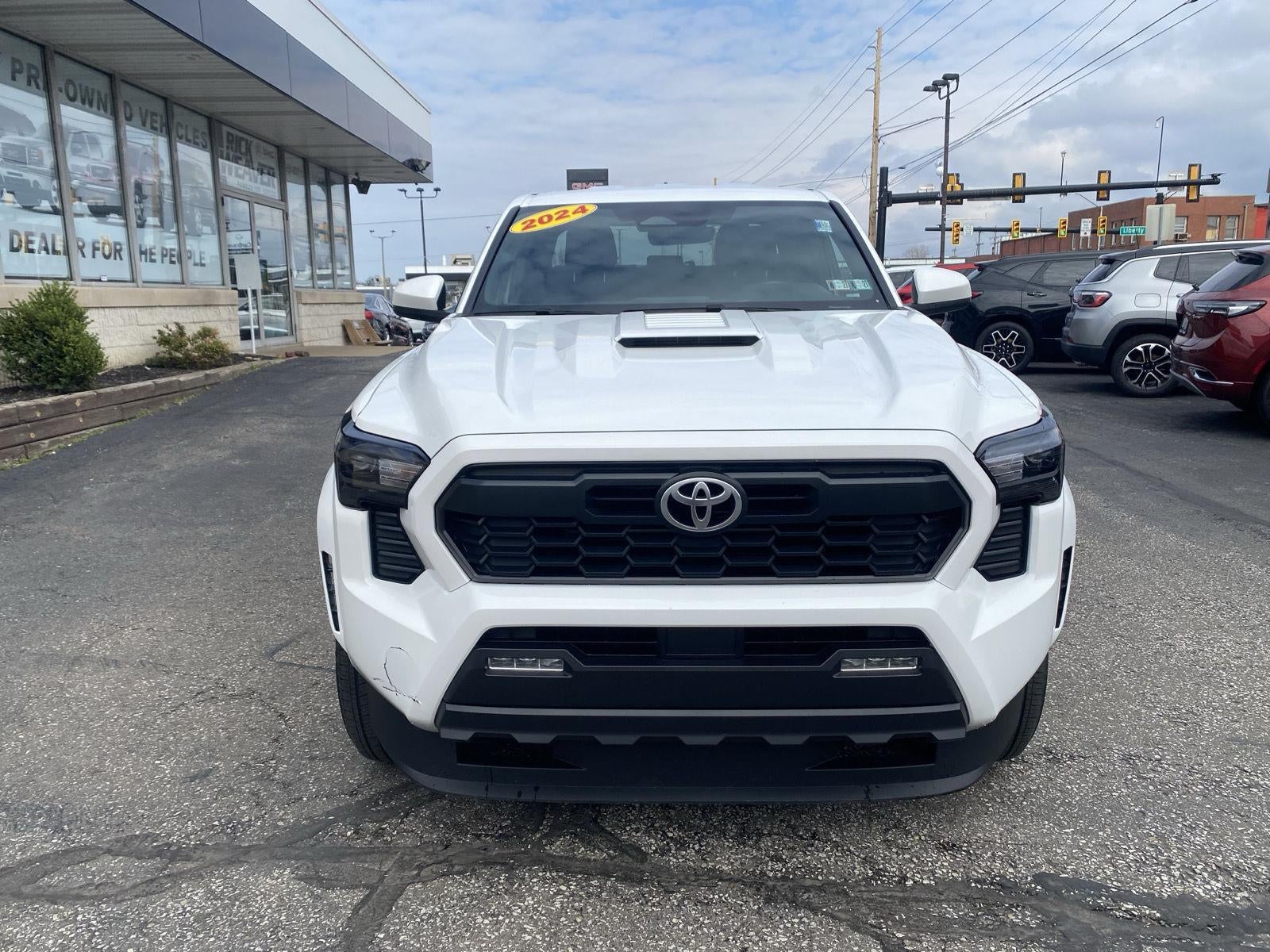 2024 Toyota Tacoma 2WD SR5