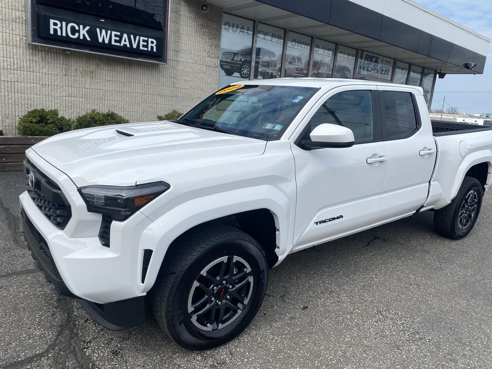 2024 Toyota Tacoma 2WD SR5