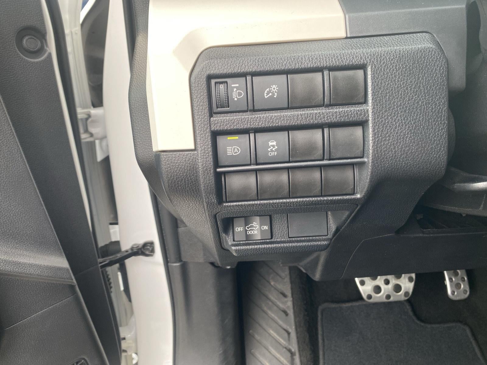 2024 Toyota Tacoma 2WD SR5