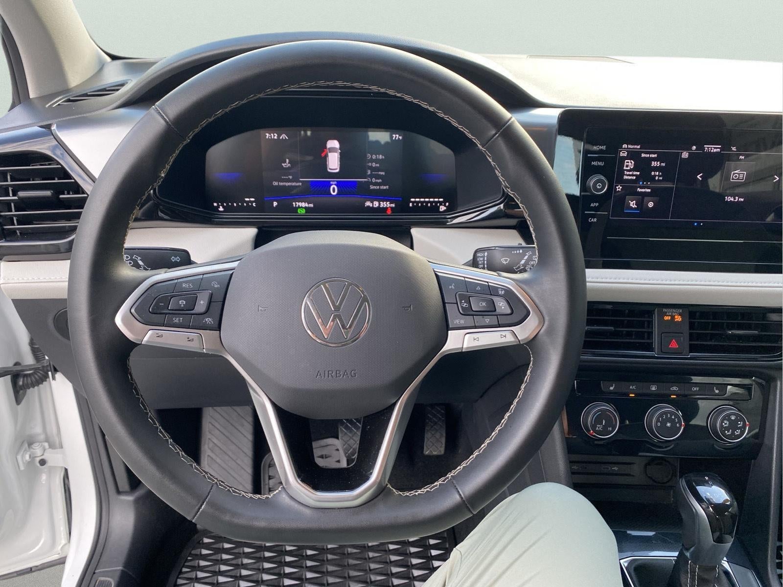 2025 Volkswagen Taos 1.5T S