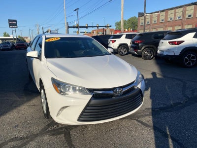 2016 Toyota Camry XSE