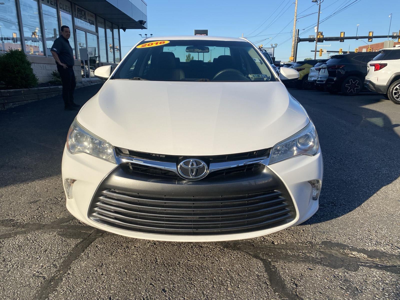 2016 Toyota Camry XSE