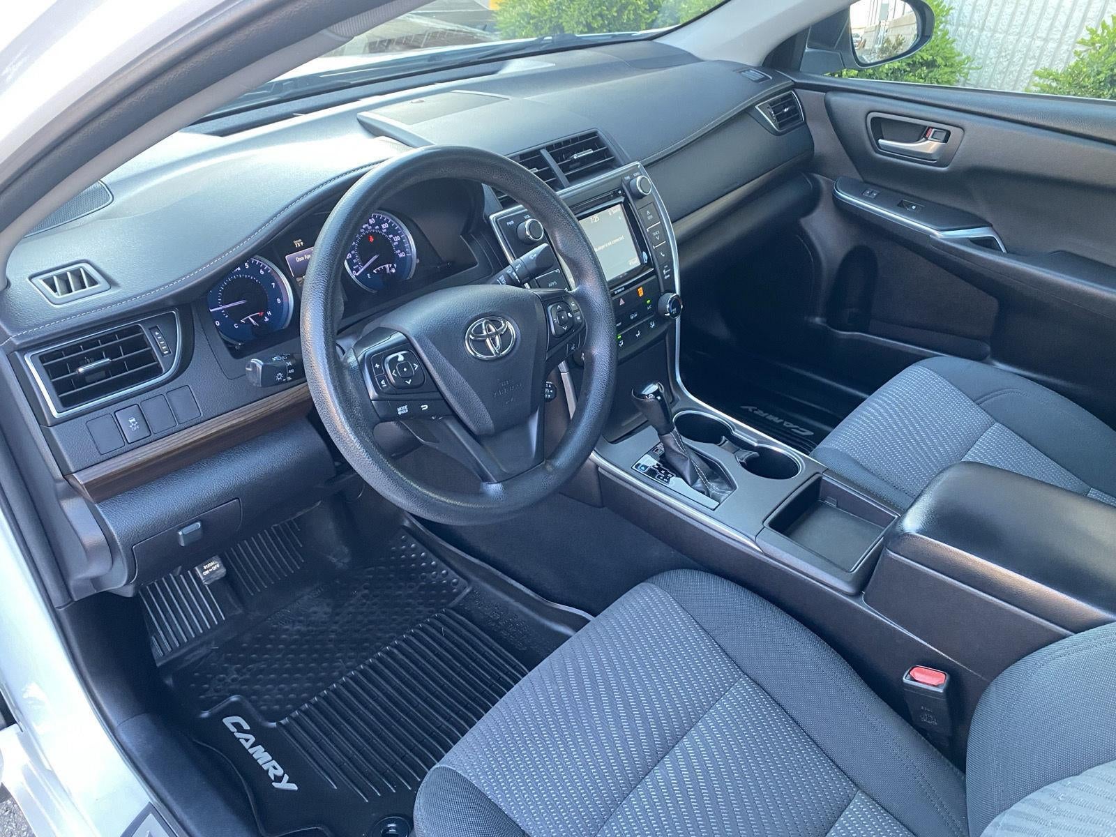 2016 Toyota Camry XSE